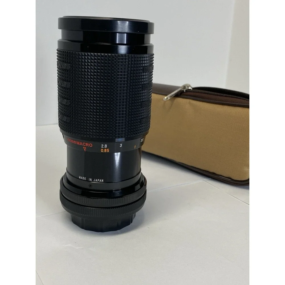 ROKINON auto zoom